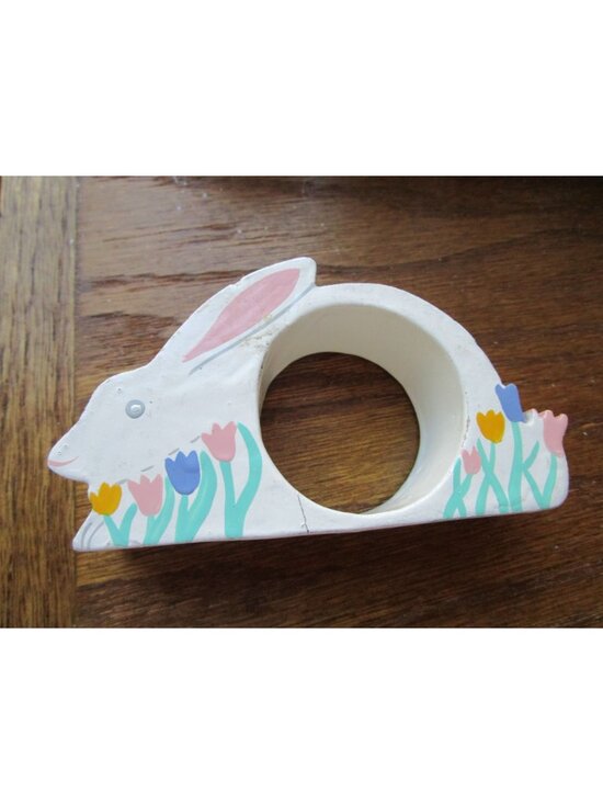 Vintage Painted Wood Easter Bunny Rabbit Tulip Napkin Rings Ten GUC - Picture 2 of 16